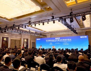 如何加强货币政策协调应对全球复苏挑战，陆家嘴论坛这场大会给出答案