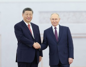 习近平同俄罗斯总统普京会谈
