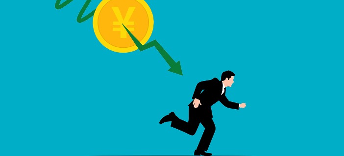 业绩跑输基准10%，多位基金名将要降薪