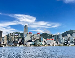 香港​财政司司长陈茂波出席2025陆家嘴论坛