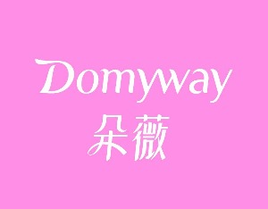 黄子韬回应减持朵薇传闻：股权转让给母亲，永远不会离开